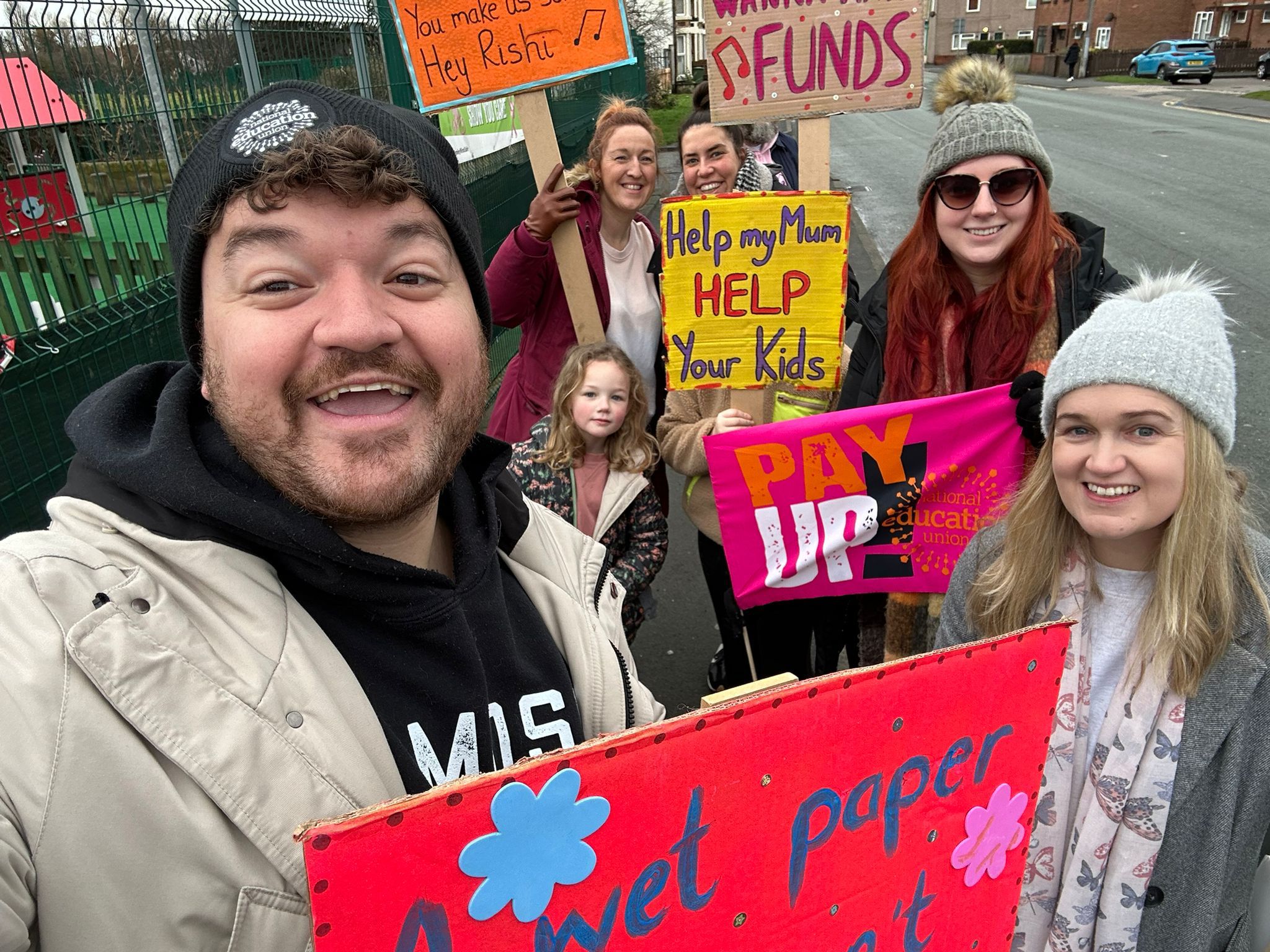 Wirral NEU Reps Smash Ballot Threshold in Record Time