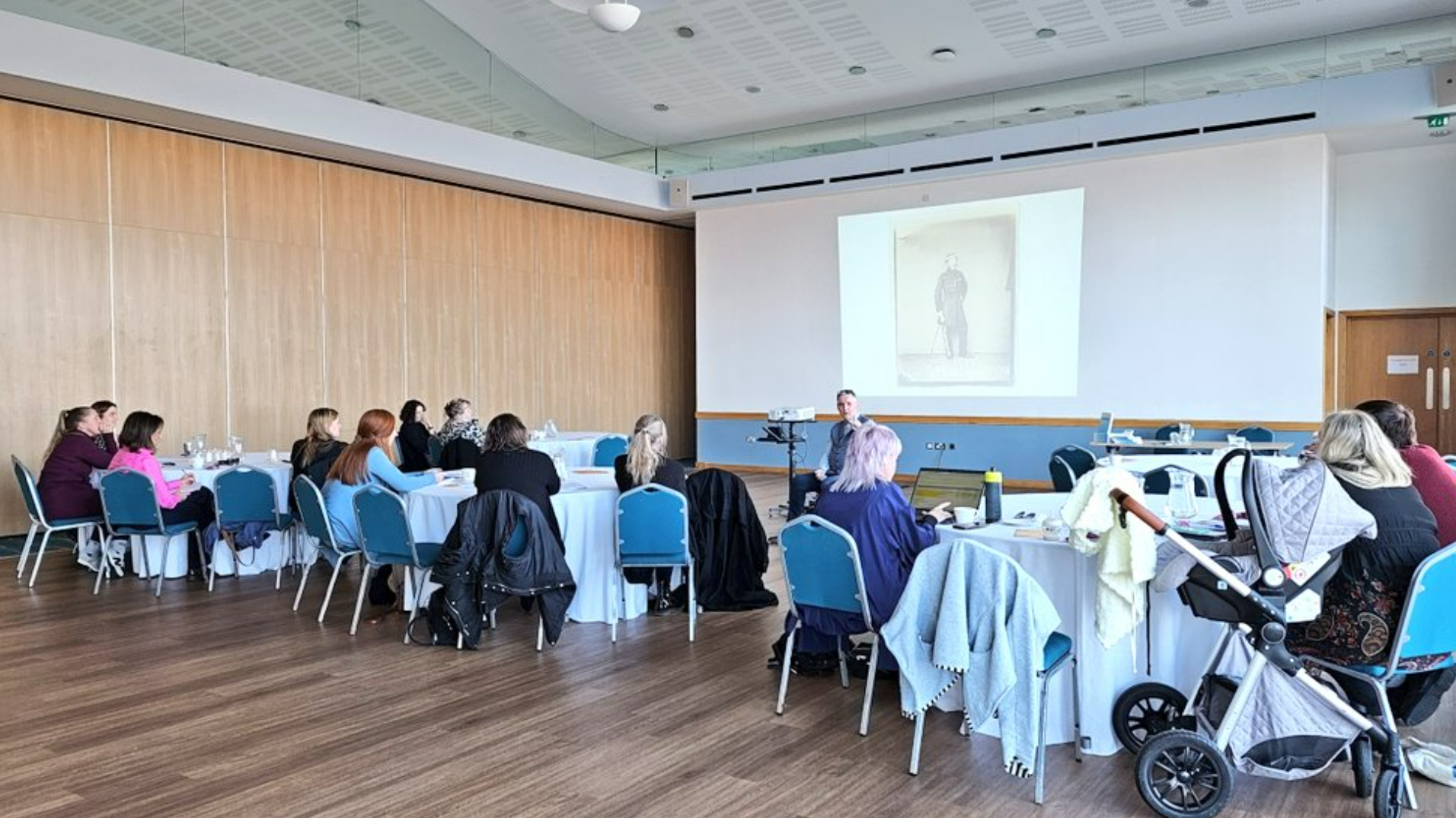 Hywel Roberts Inspires Educators with Creative Pedagogies and Storytelling Expertise!